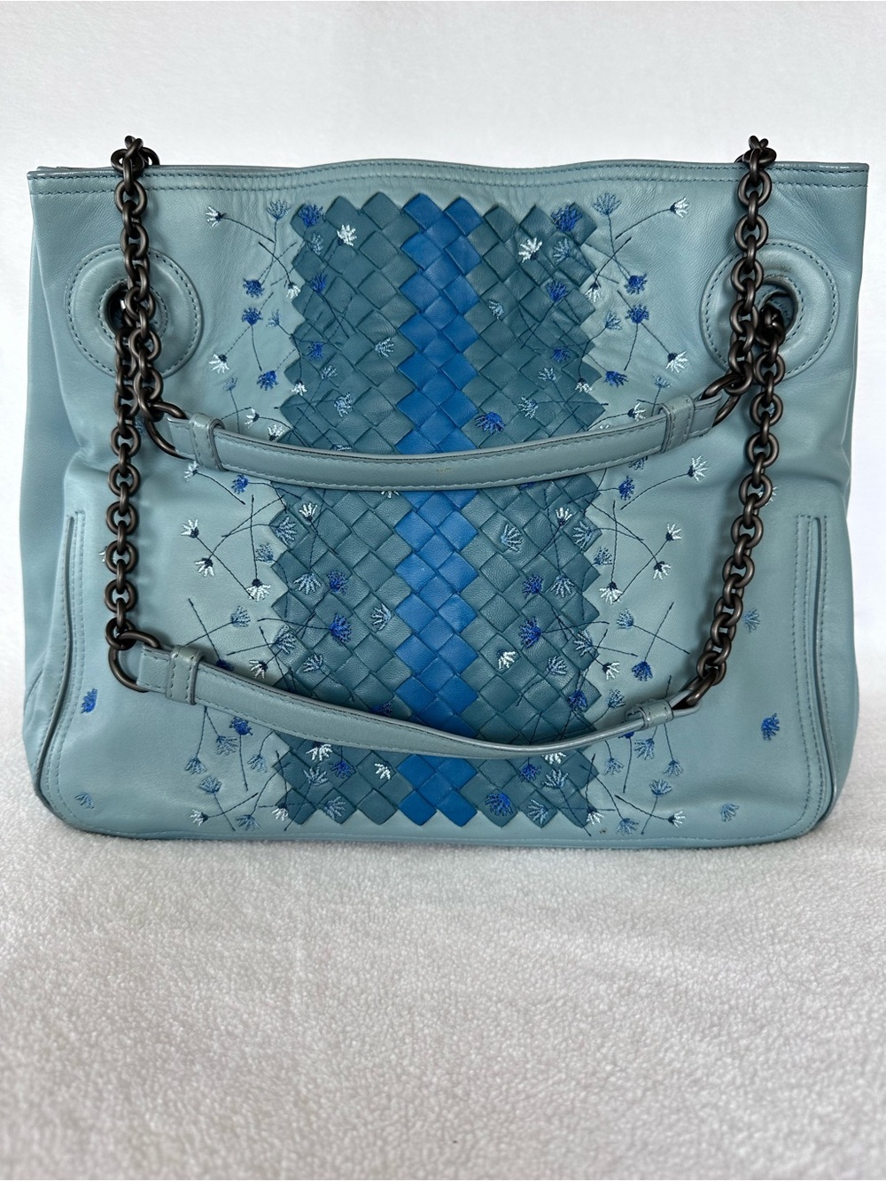 AUTHENTIC -  BOTTEGA VENETA - Picture 2 of 9